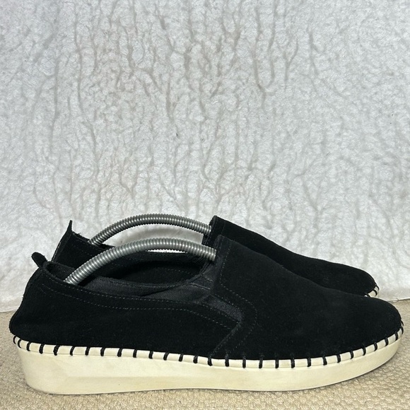 Skechers Shoes - Skechers Womens Black Suede Sepulveda 2.0 SlipOn Casual Loafer Flat Shoes SZ 8.5